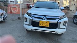 میتسوبیشی L200
